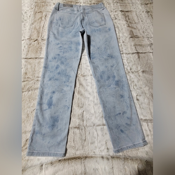 Chico’s So Slimming Girlfriend Ankle Jeans - Picture 2 of 9